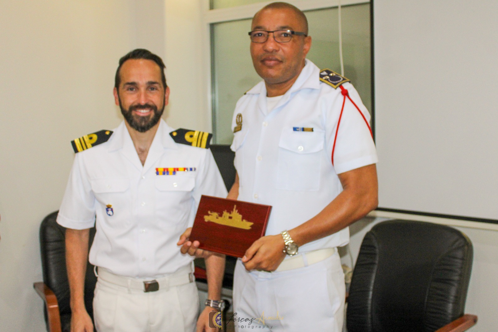 CEMFA recebe visita de cortesia do Comandante do Navio de Ação Marítima Espanhol “Furor”
